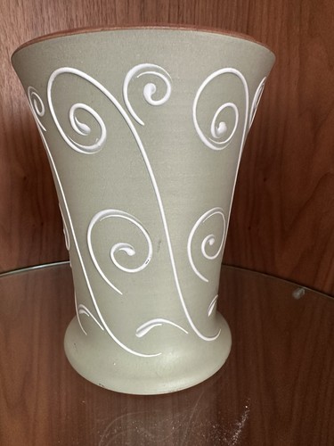Vintage pale green vase with - pale,